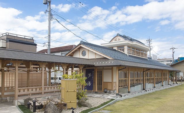 足湯 あわら湯のまち｜福井あわらの駅前ゲストハウス