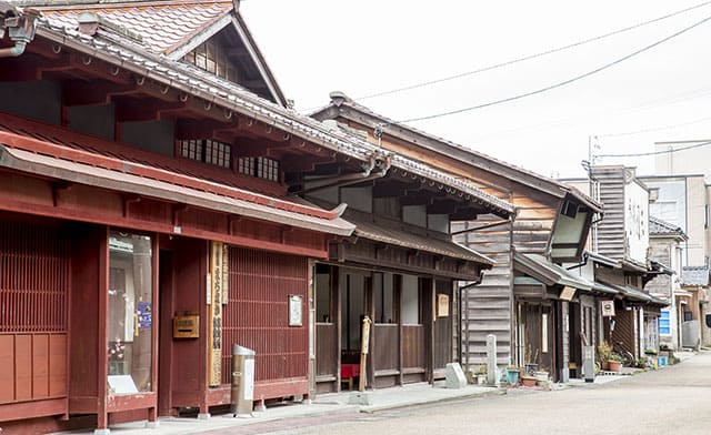 三国｜福井あわらの駅前ゲストハウス